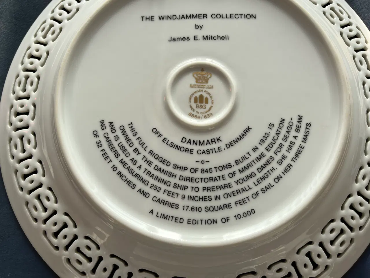 Billede 10 - 4 stk Windjammer tallerkener med motiver af skoles