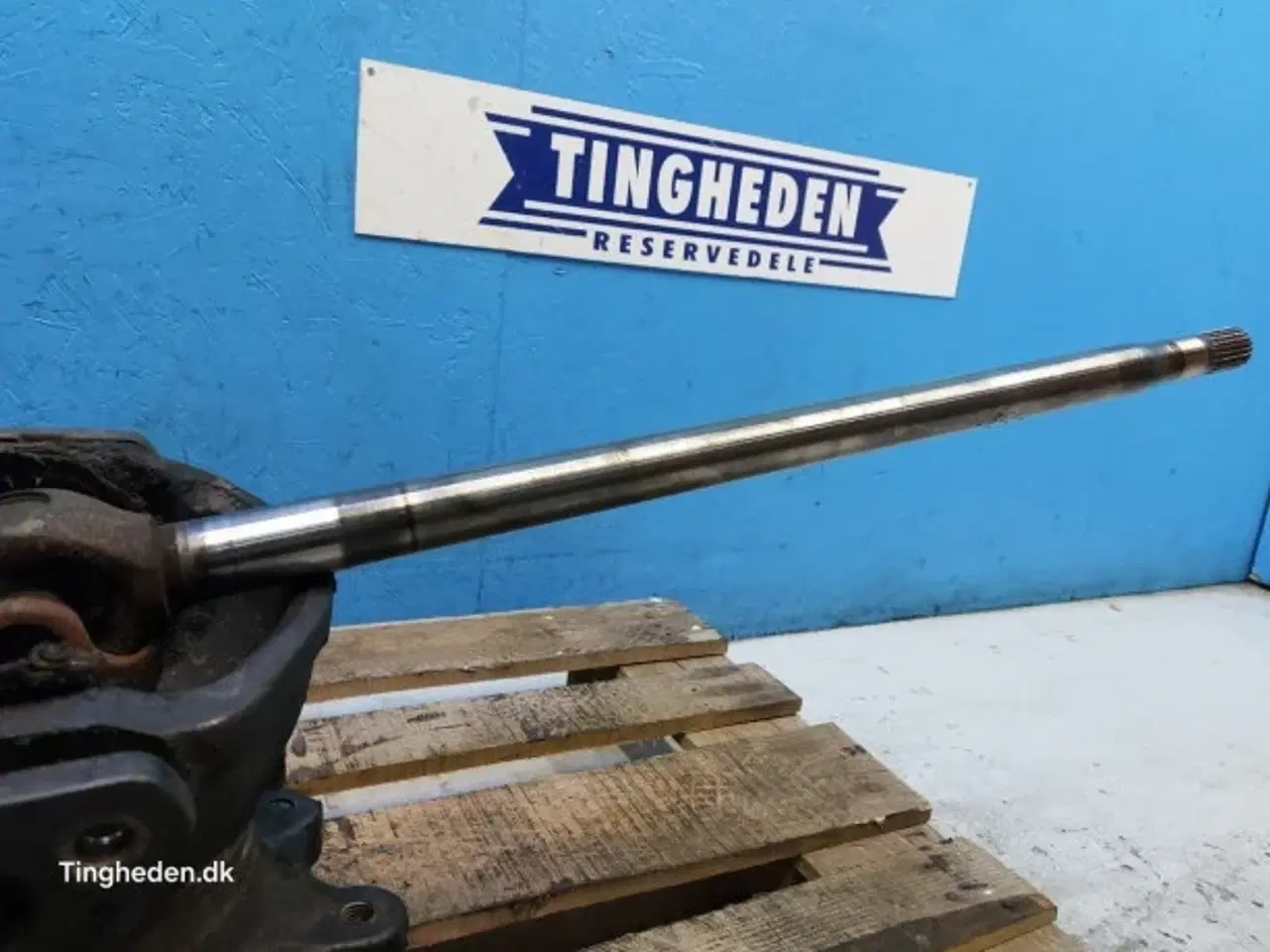 Billede 12 - New Holland LB110 Styrespindel L. 85827740