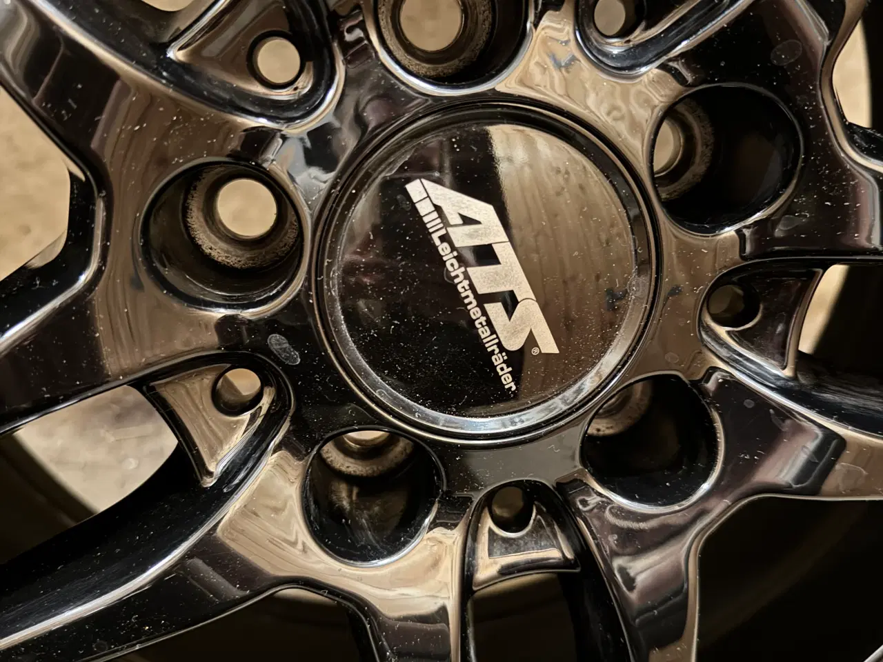 Billede 2 - Ats 16" Alufælge med vinterdæk 