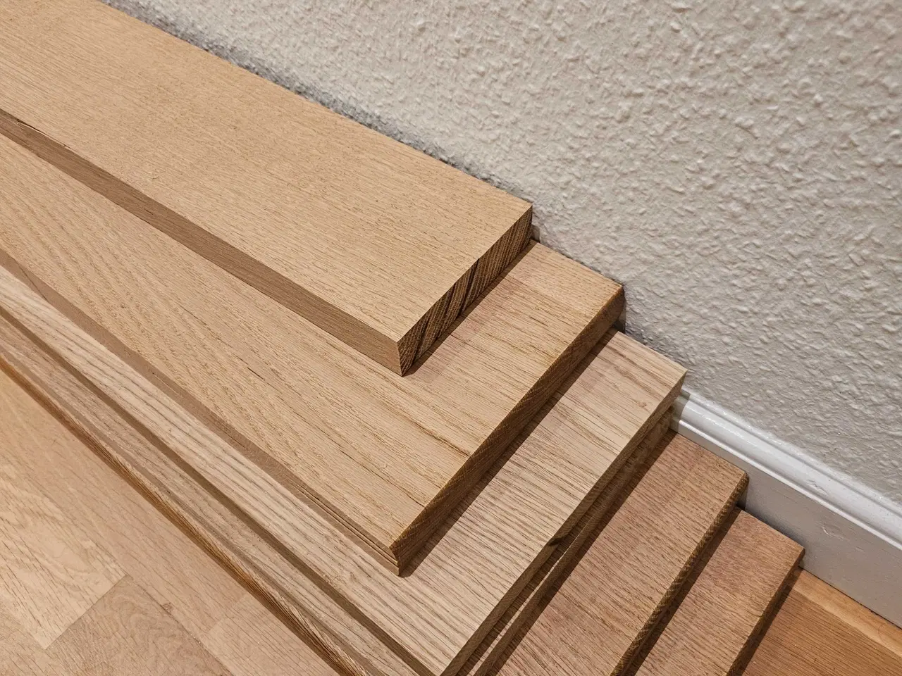 Billede 15 - Rundt massiv egetræsbord