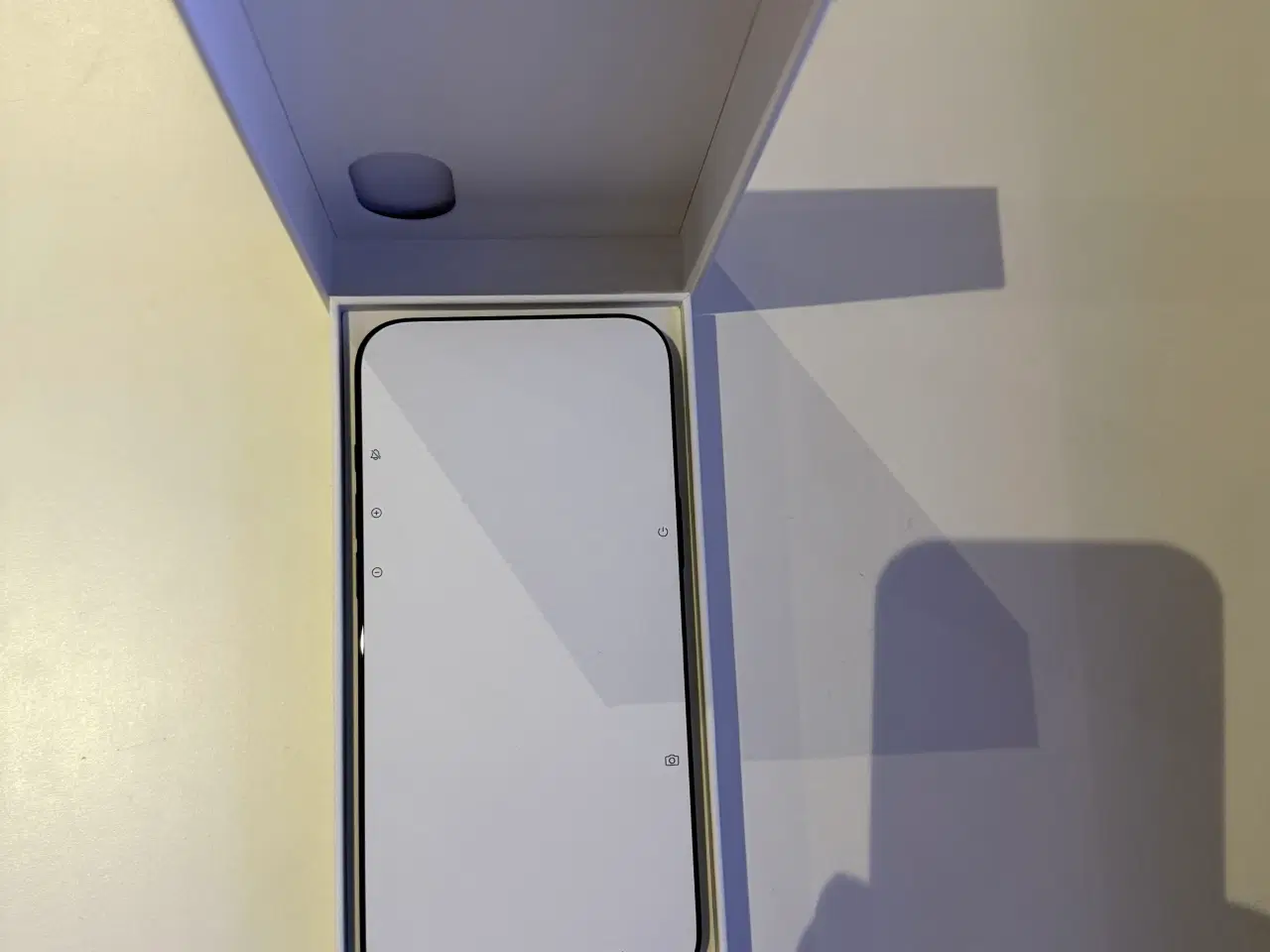 Billede 1 - HELT NY iphone 16 PLUS 256GB i sort farve sælges