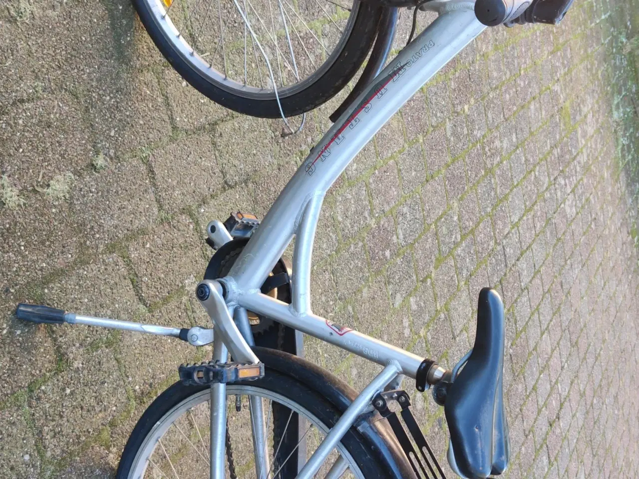 Billede 1 - Brugt børnecykel