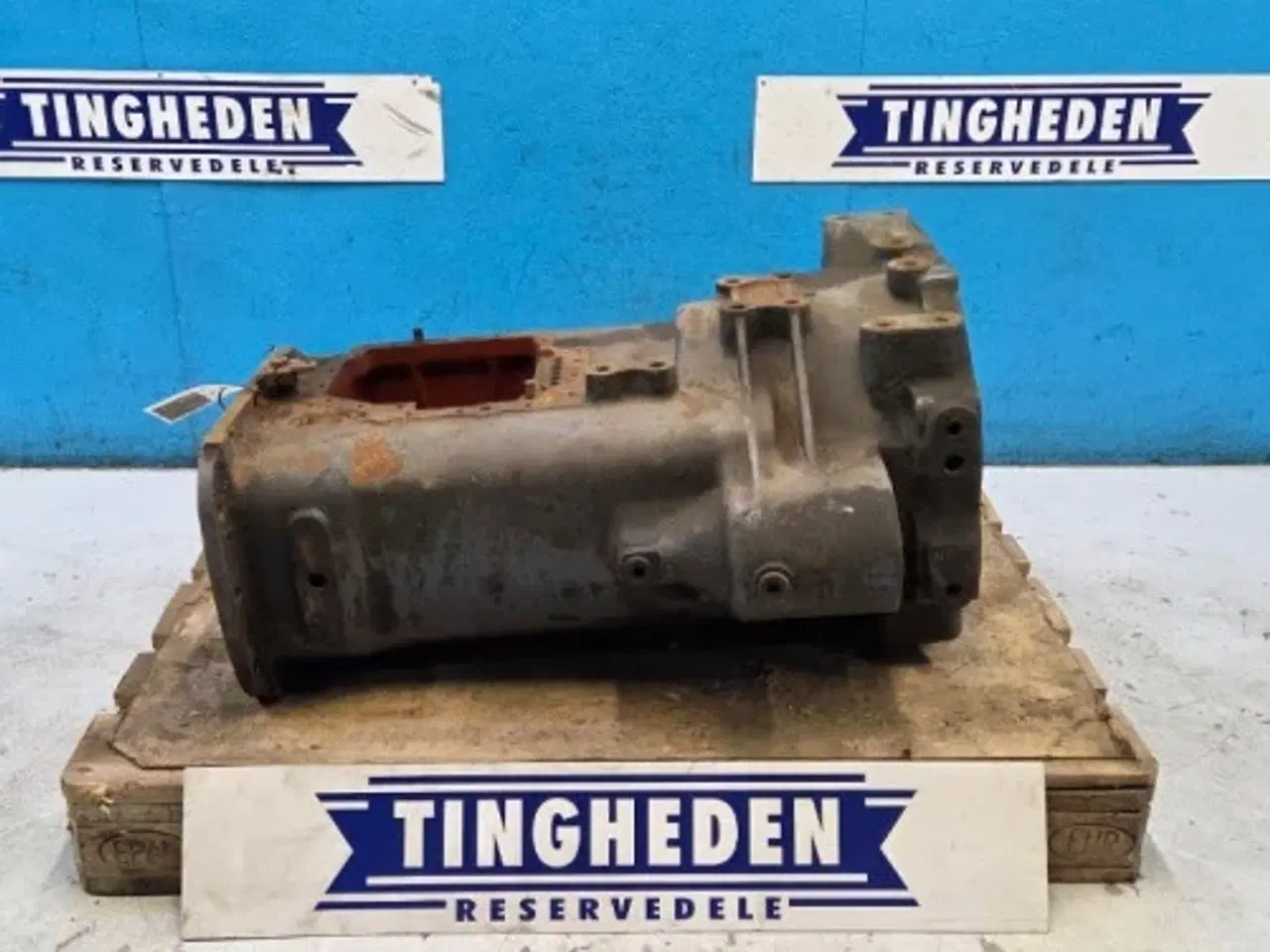 Billede 1 - New Holland 8340 Gearkasse Hus F0NN7005AH