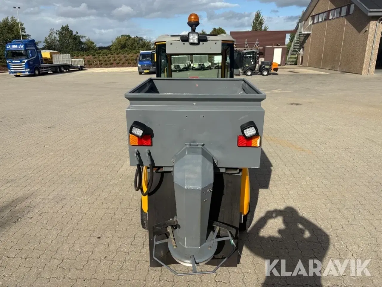 Billede 4 - Redskabsbærer Stiga Titan 740 DCR 4WD