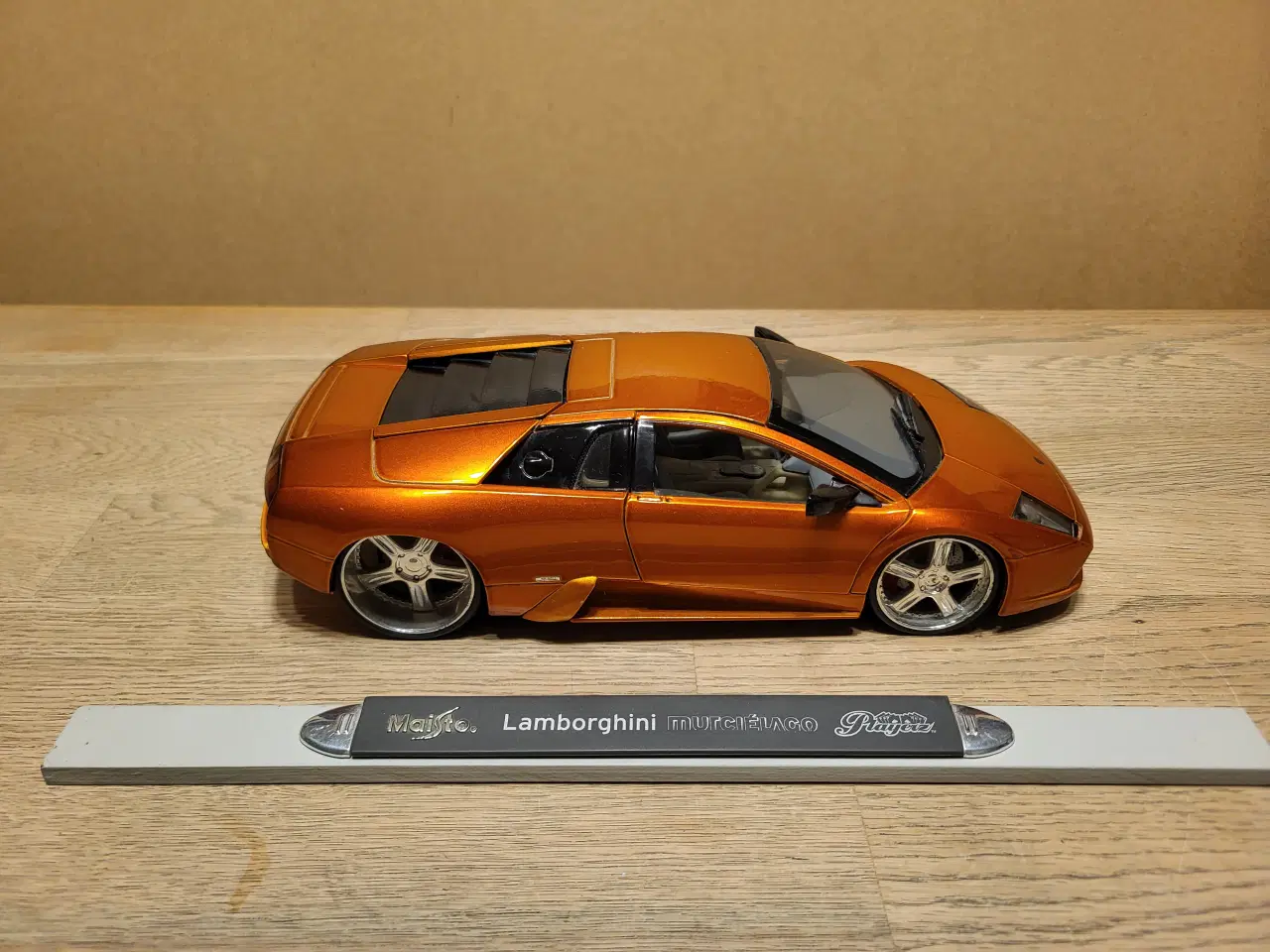 Billede 3 - Modelbil, Lamborghini Murcielago, skala 1/18