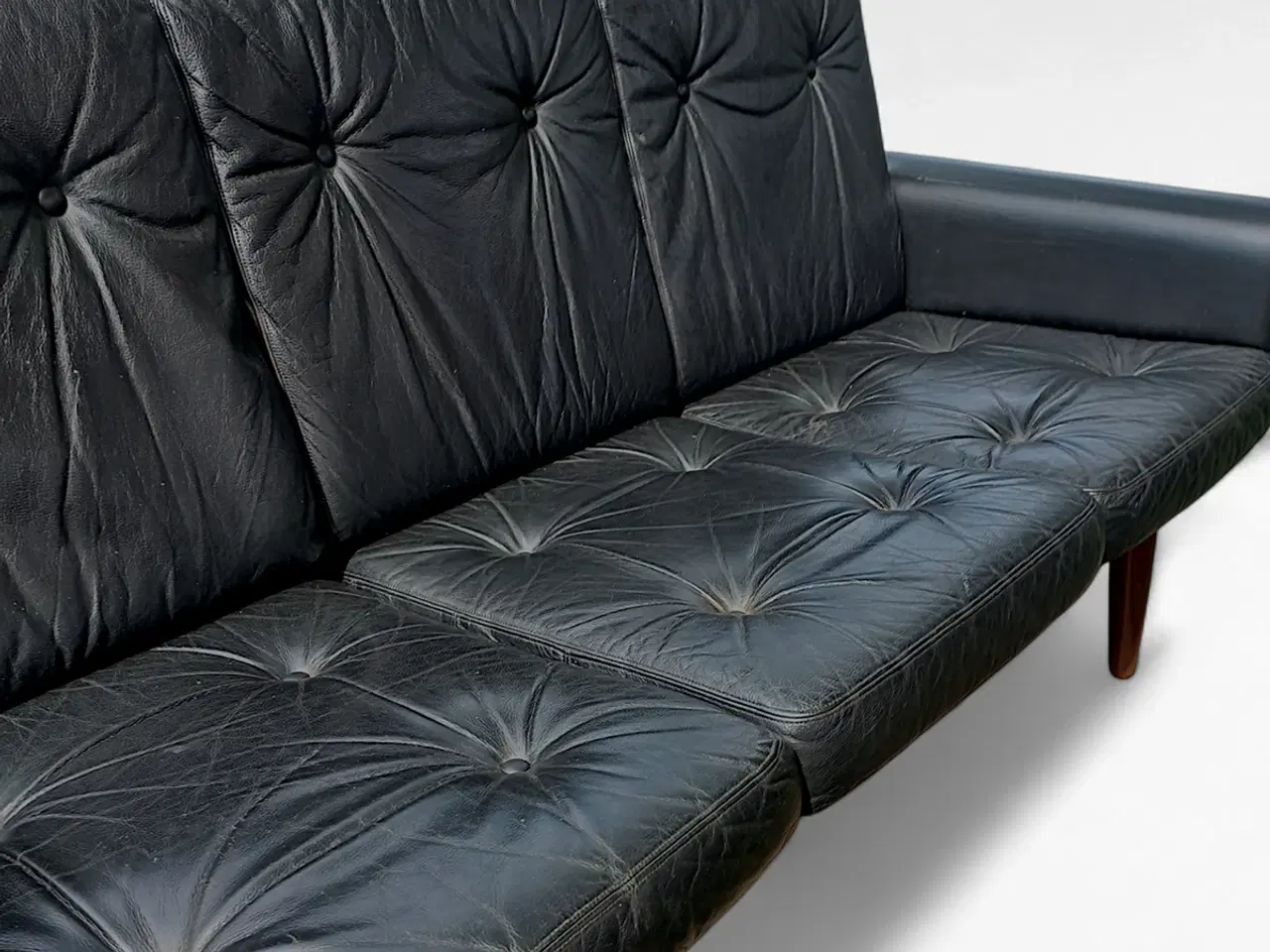 Billede 8 - Elegant 3-personers lædersofa fra 1960'erne