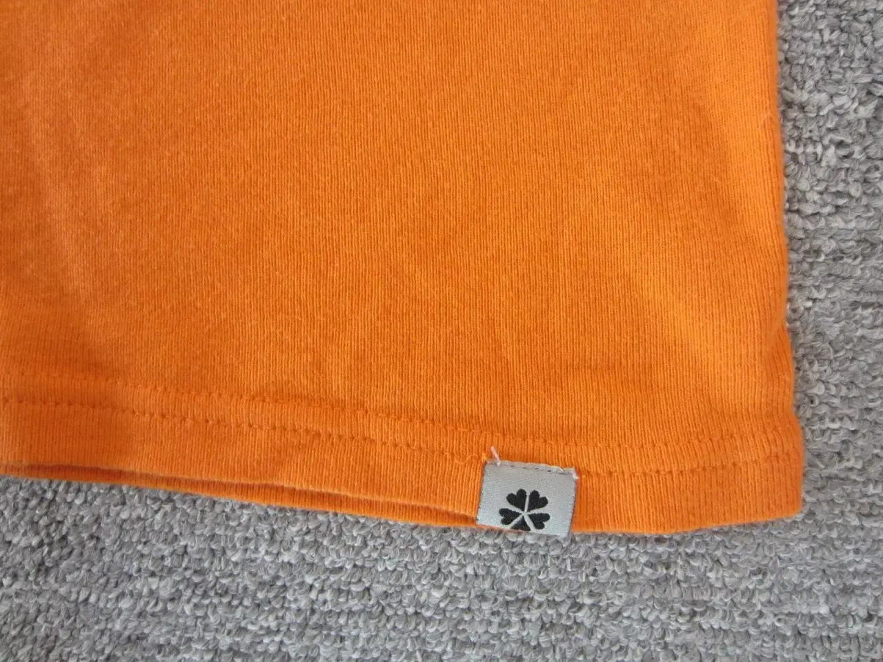 Billede 2 - Orange bluse fra Papfar's Pige i str. 1
