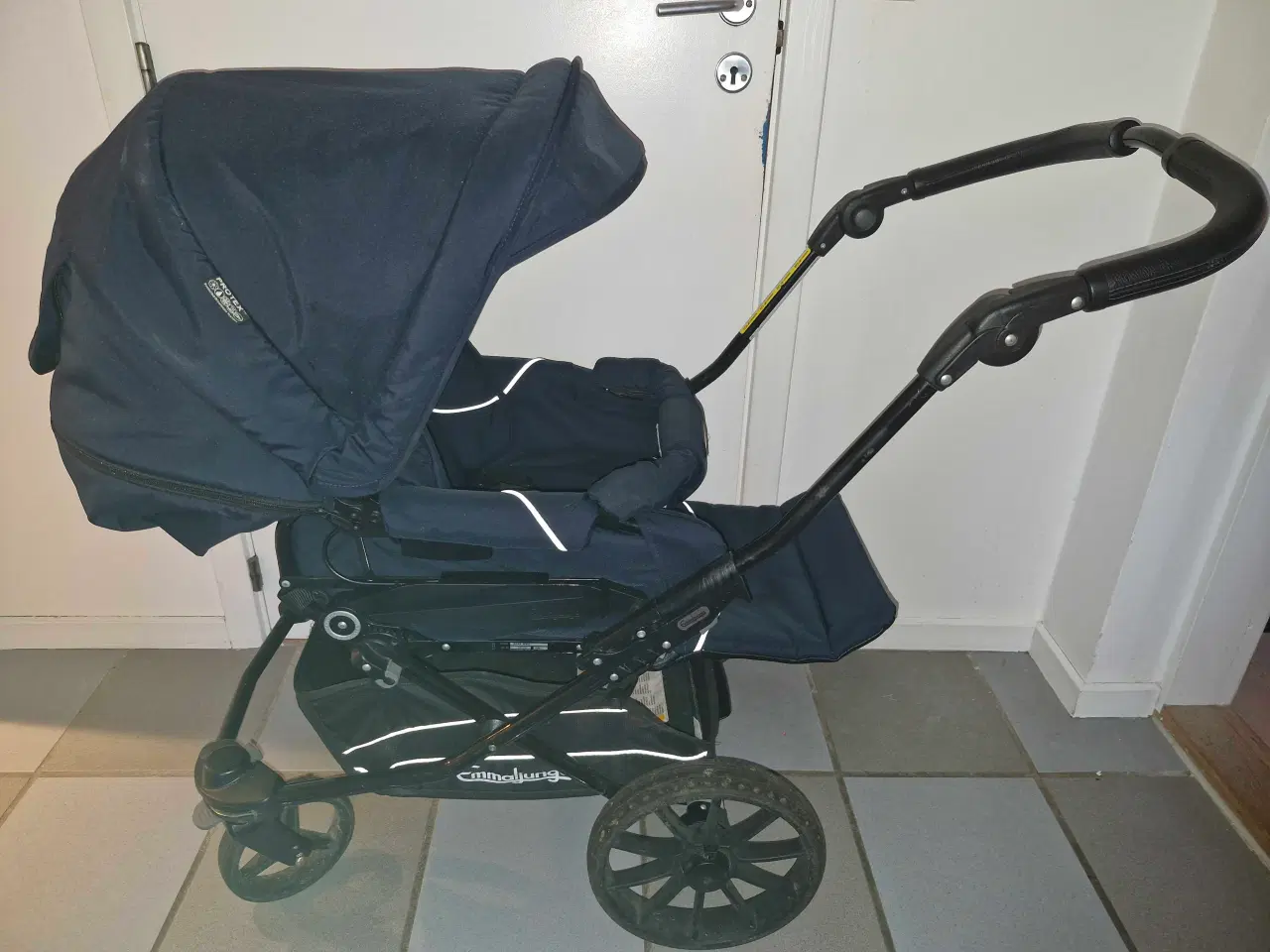 Billede 2 - Emmaljunga Super Nitro klapvogn 