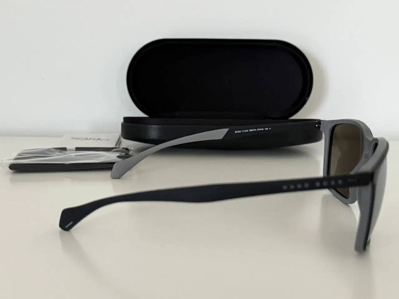 Billede 7 - Nye sort/grå Hugo Boss solbriller