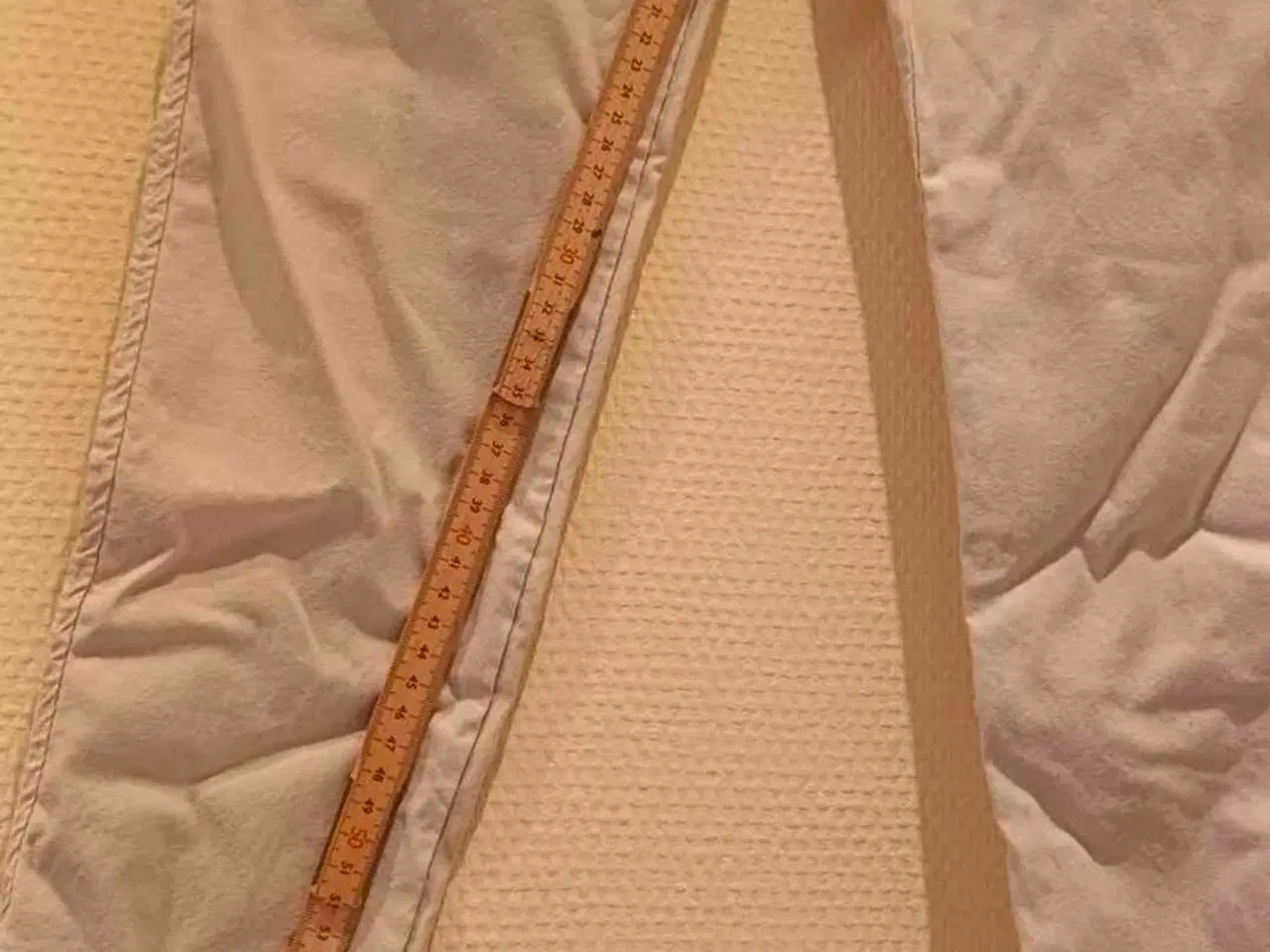 Billede 3 - Sandfarvet bukser