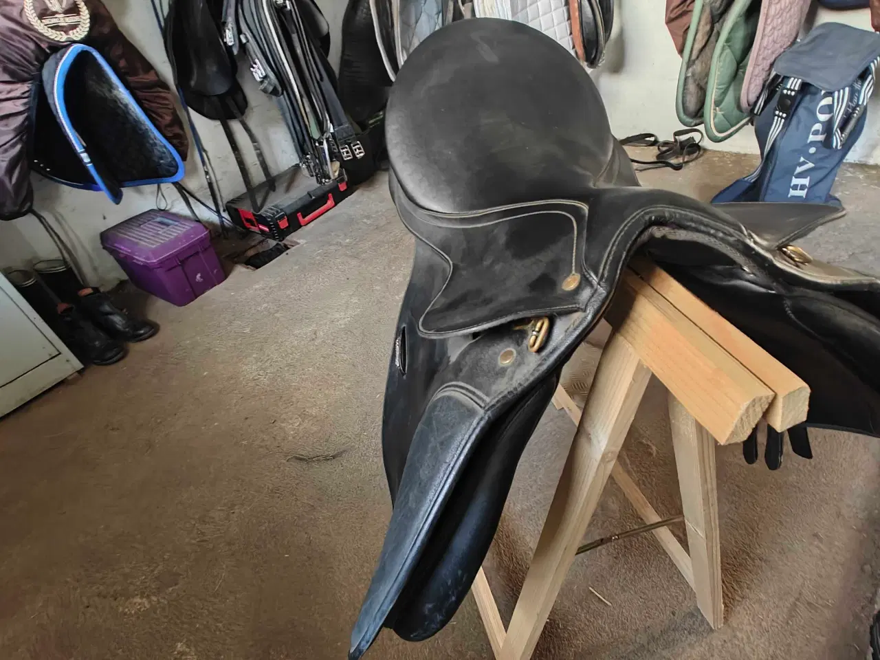 Billede 3 - Bates Wintec sadel 17"