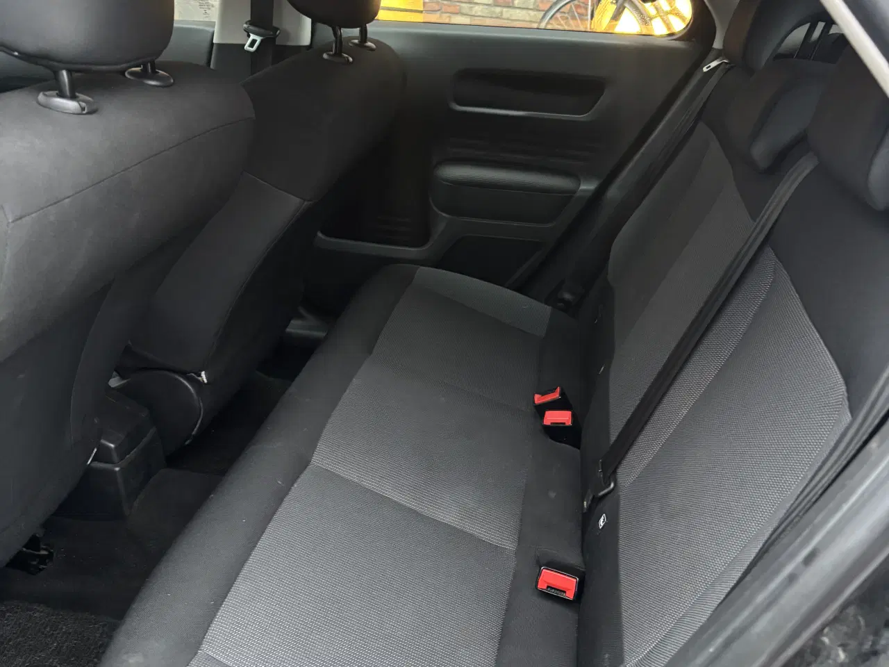 Billede 6 - Citroën C4 Cactus 1.6 HDi Automatgear – 28,6 km/l 