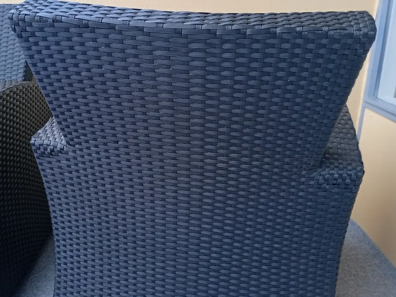 Billede 4 - 3-personers loungesofa med 2 stole og bord