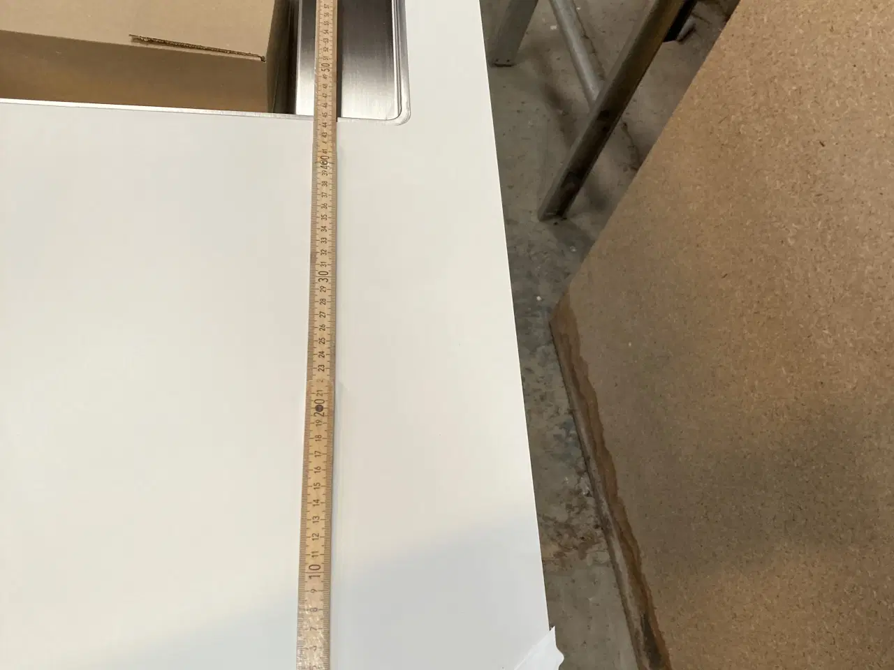 Billede 4 - Bordplade med underlimet vask