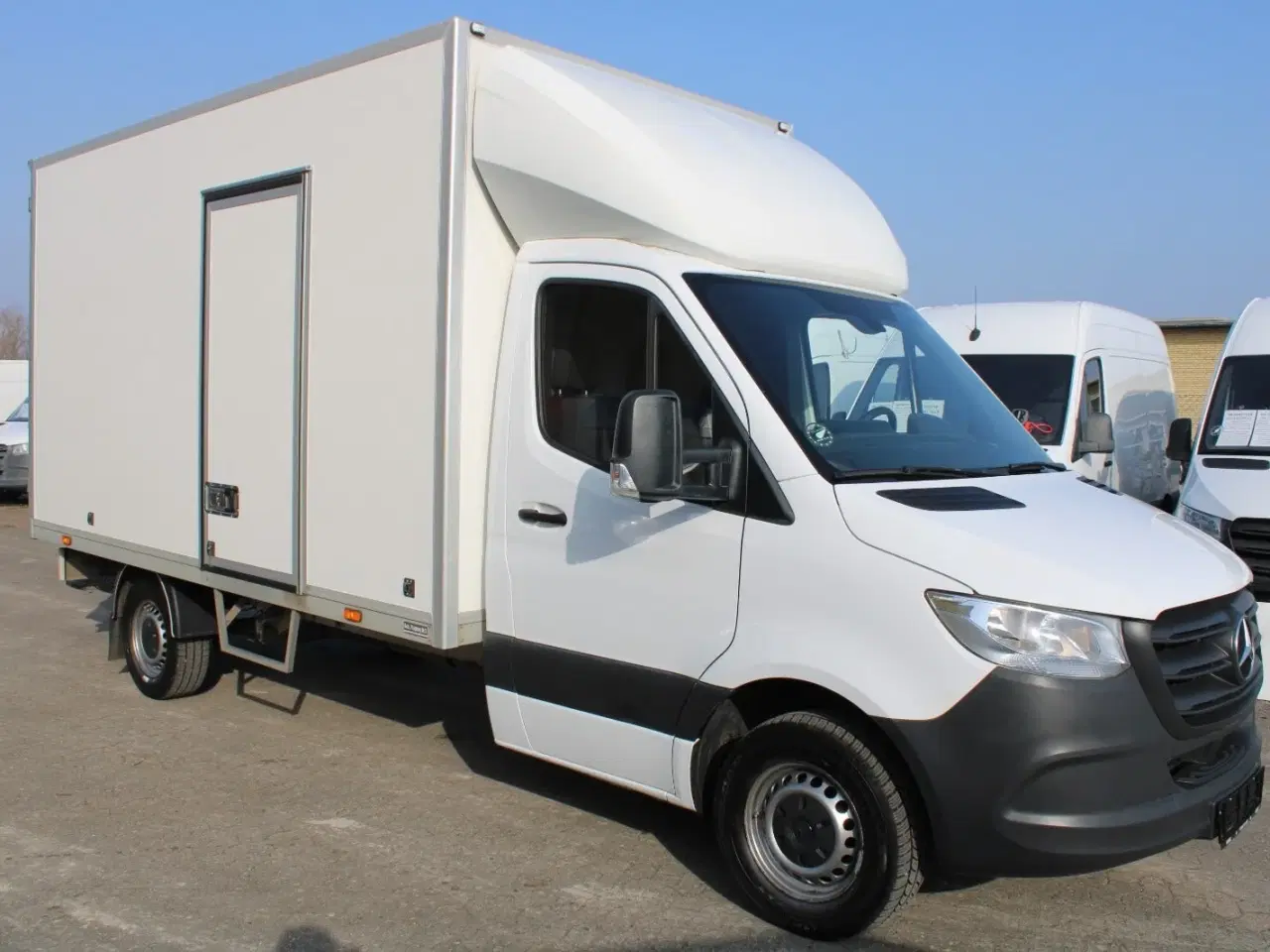 Billede 2 - Mercedes Sprinter 317 2,0 CDi A3 Alukasse m/lift aut. RWD
