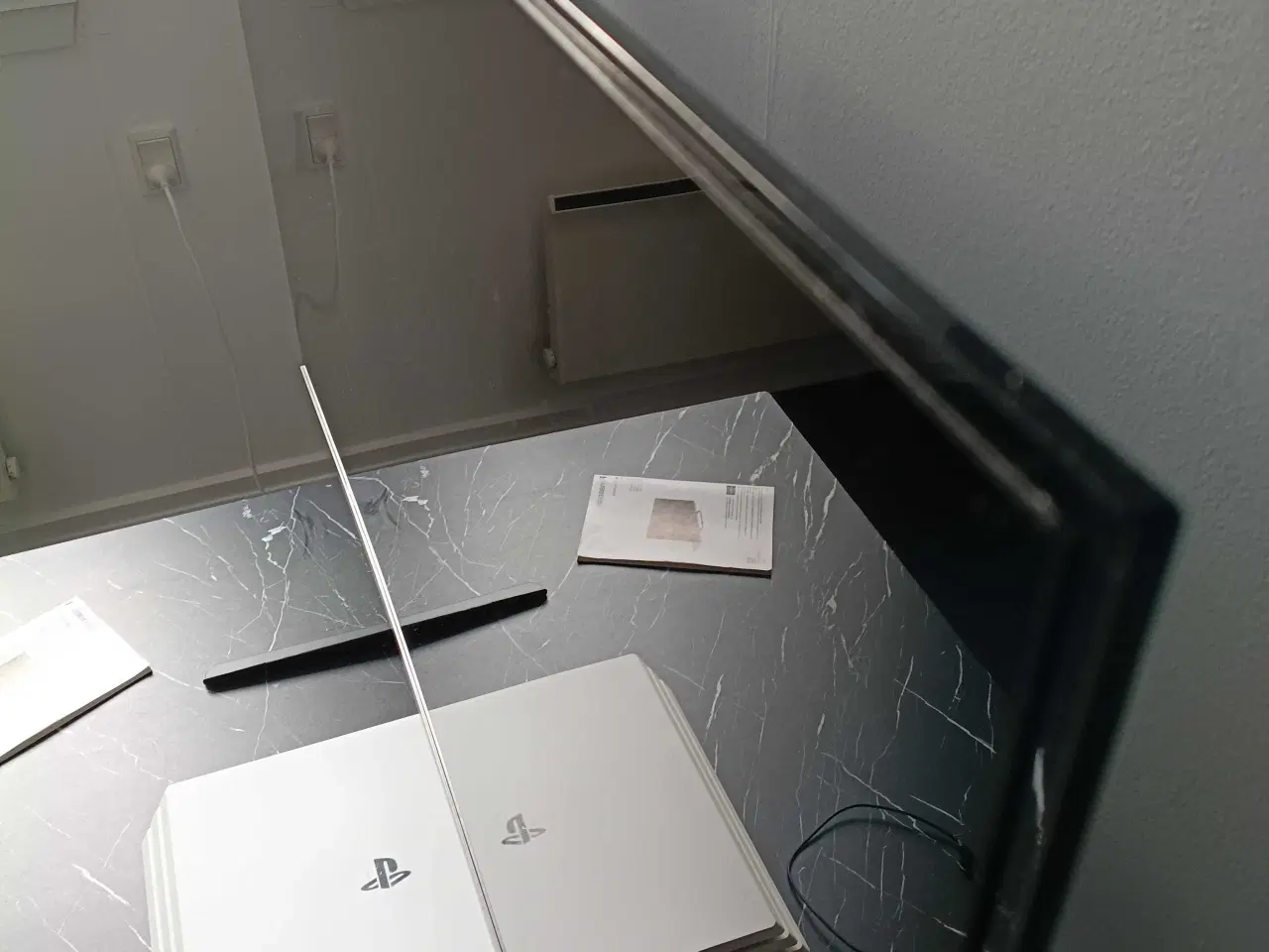 Billede 2 - 50" Flot 4k HDR10+ Smart Tv 