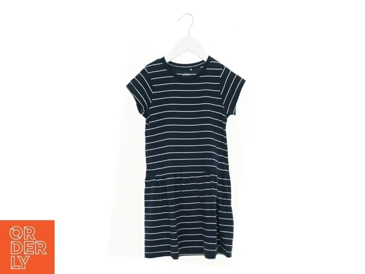 Billede 1 - Kjole fra Name It (str. 122 cm)