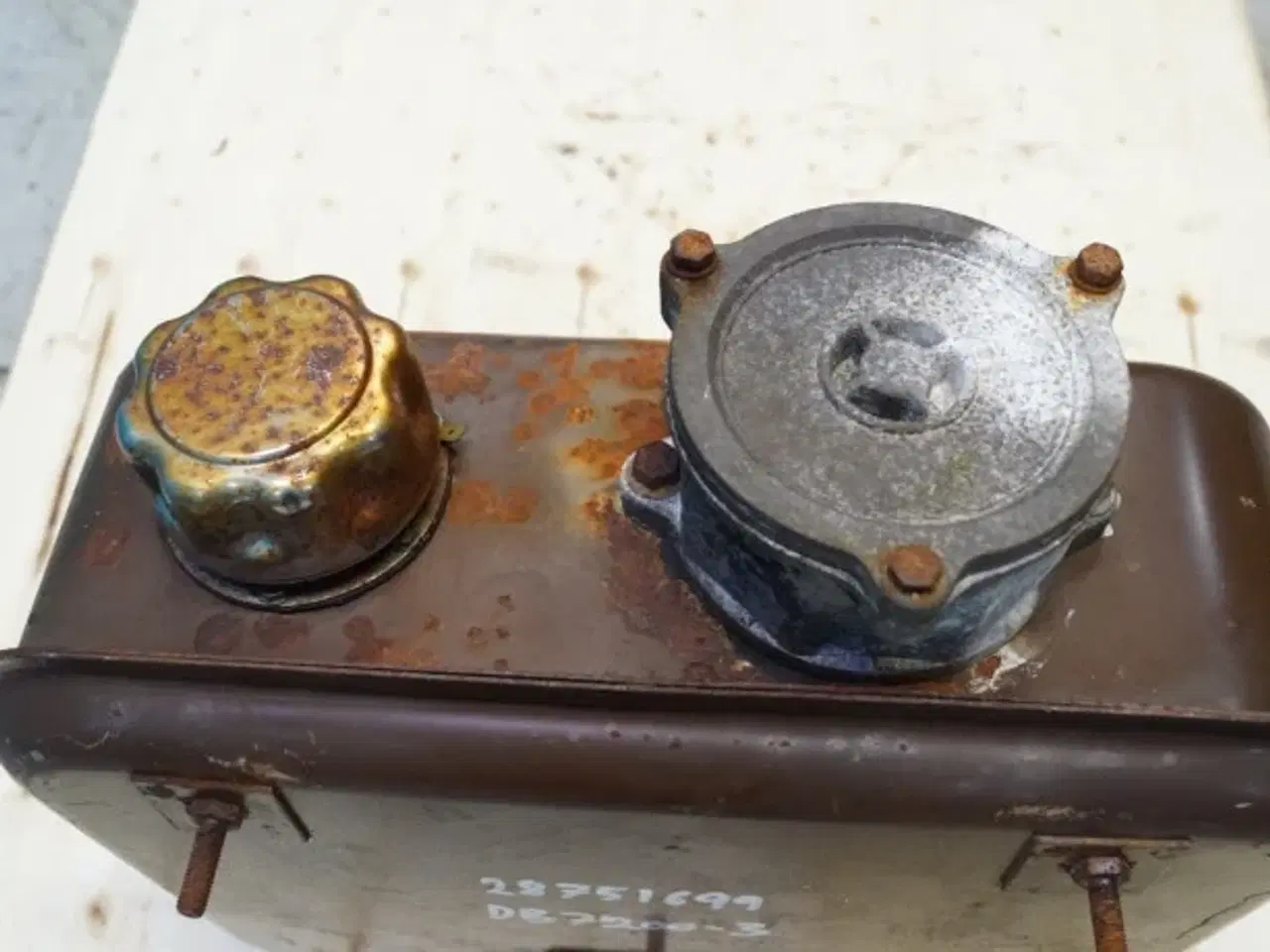 Billede 3 - Dronningborg D7200 Hydrauliktank 28751699