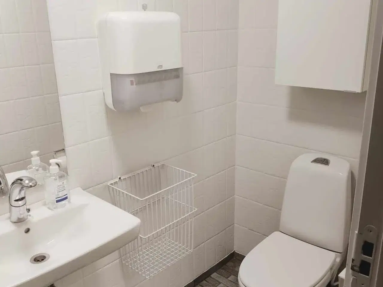 Billede 13 - Pæne kontorlokaler med attraktiv trappeleje