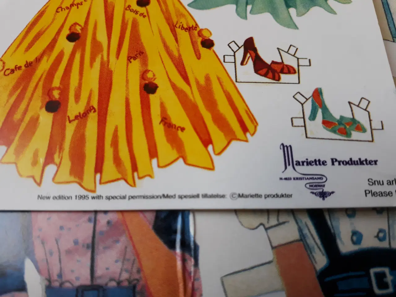 Billede 12 - Christel, Marie og Modeark Påklædningsdukker