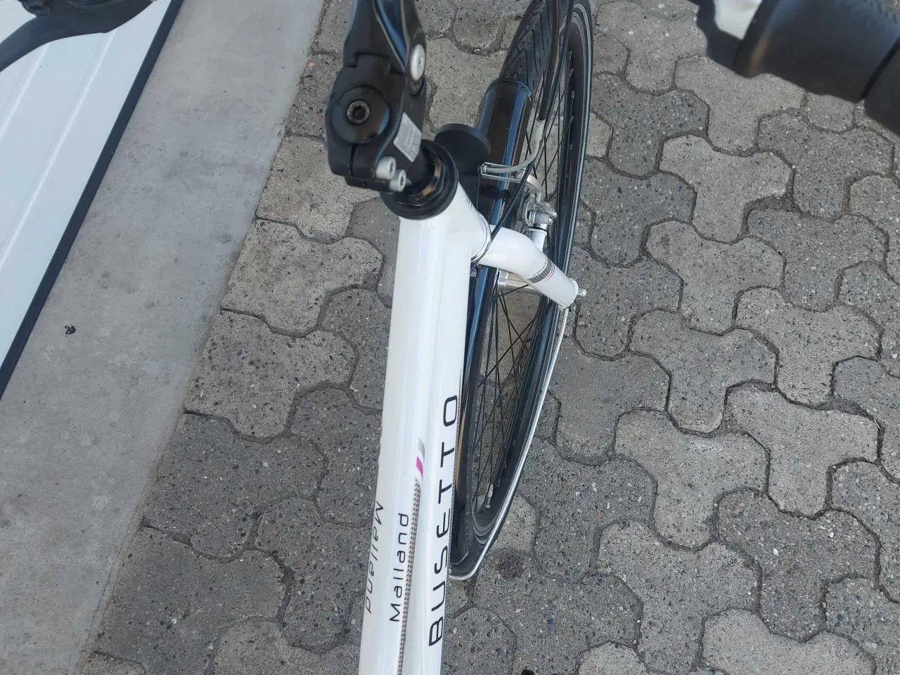Billede 3 - Damecykel 28" med 7gear