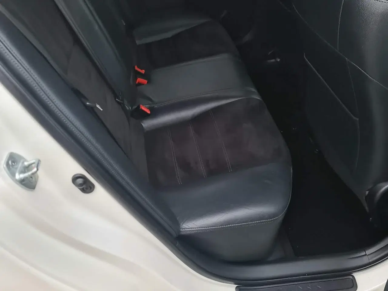 Billede 10 - Toyota avensis D4D