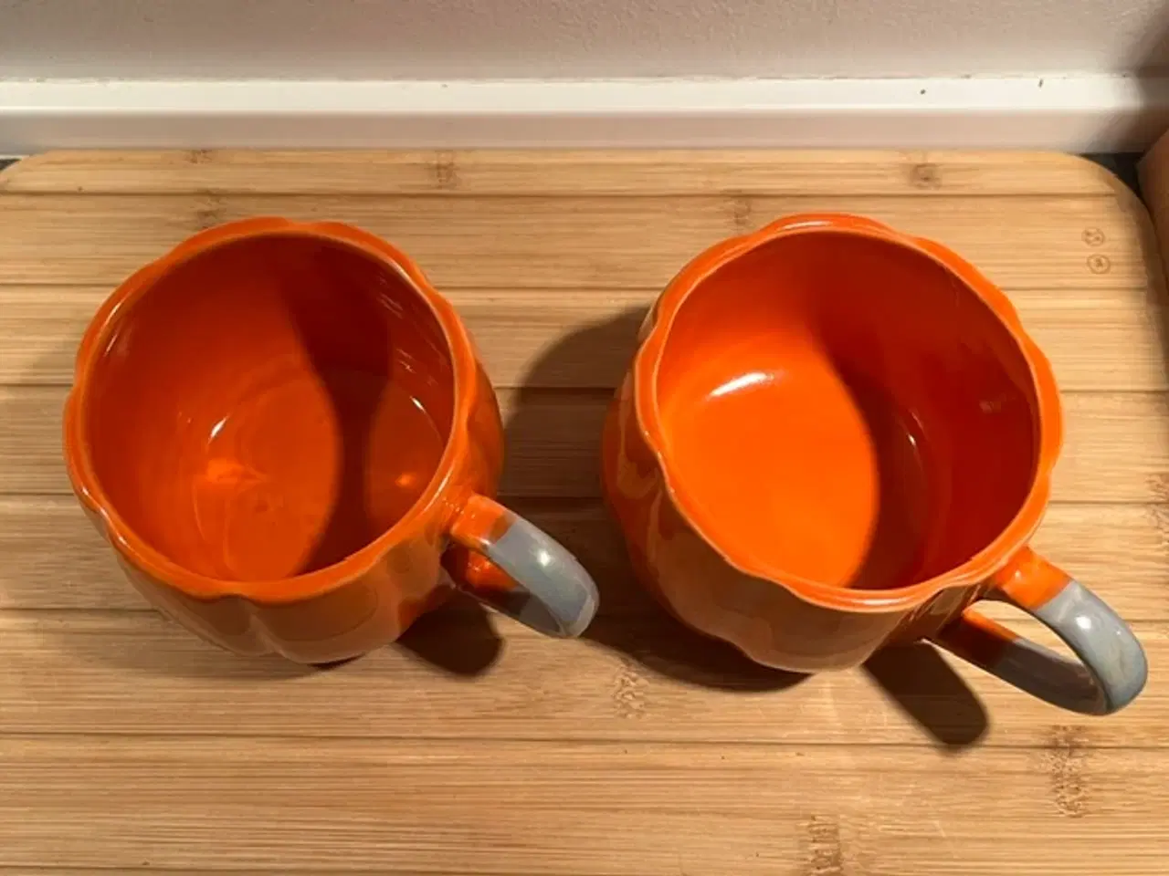 Billede 2 - Unikke Græskarkrus med Perlemorsfinish på hanken