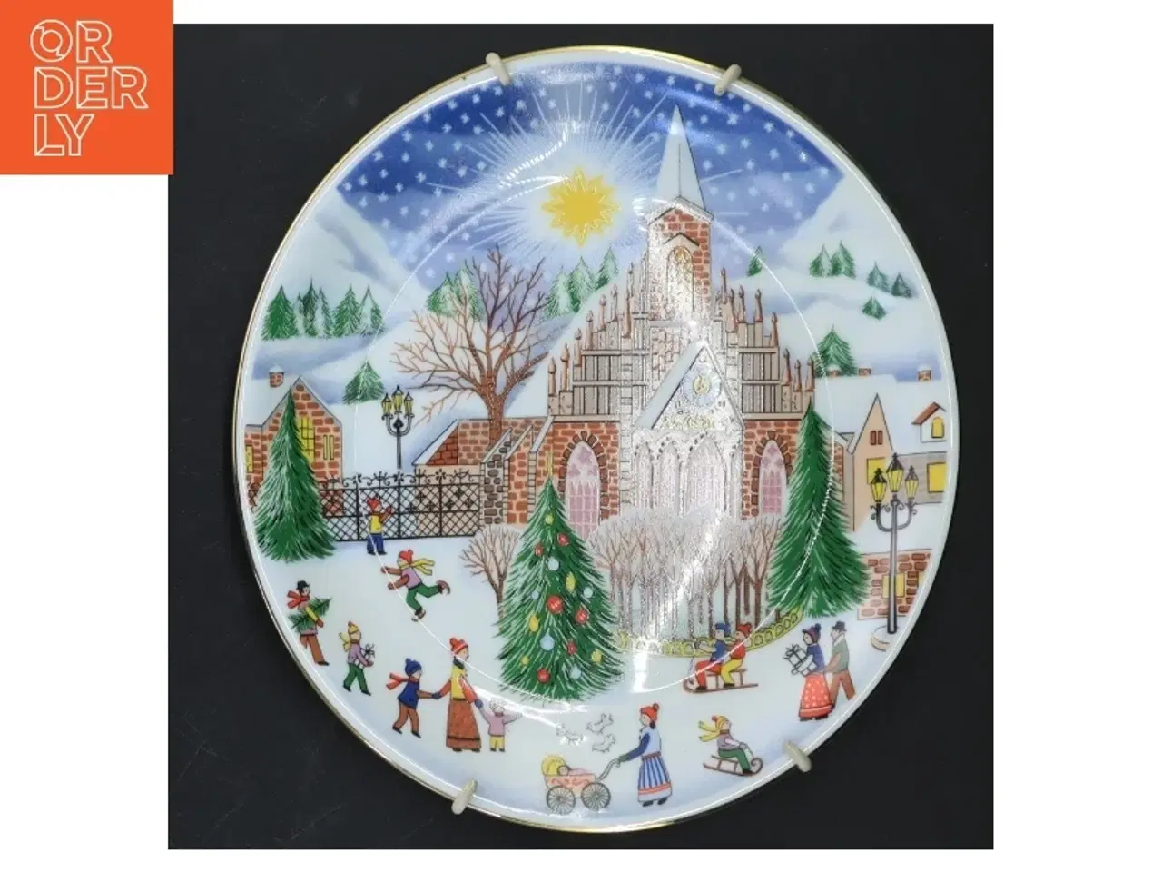 Billede 1 - Dekorativ porcelænstallerken fra Kalev (str. Ø 20 cm)