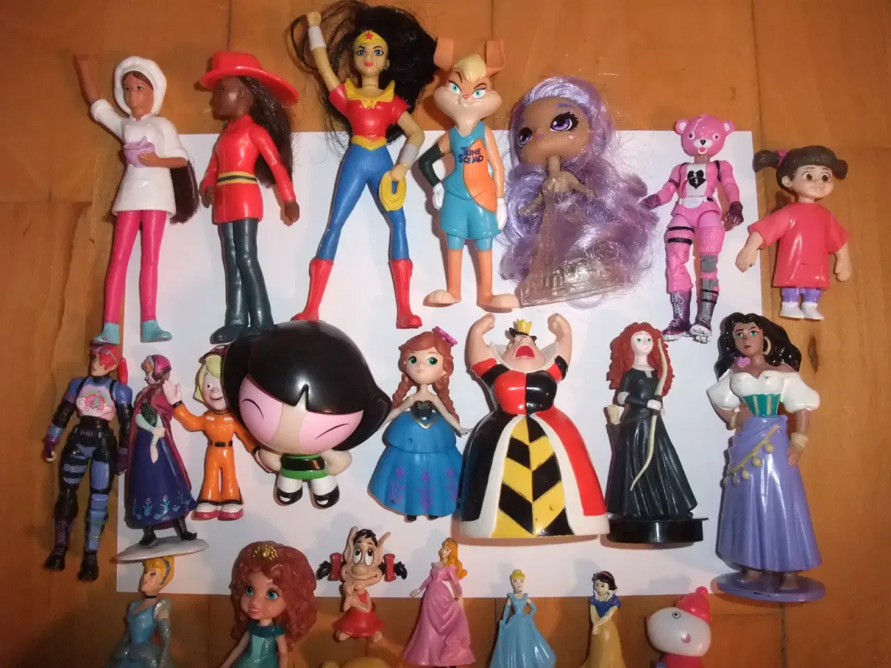 Billede 4 - Dame/Pige Figurer