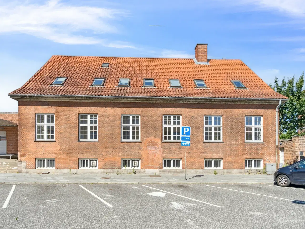 Billede 2 - Velbeliggende erhvervslejemål – ideelt til kontor med lager