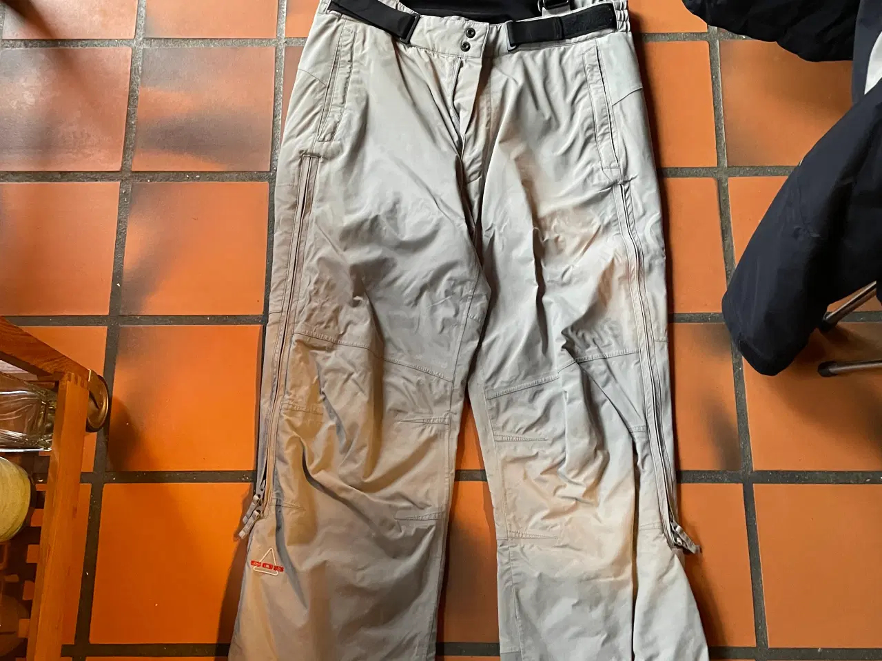 Billede 2 - Skisæt SOS