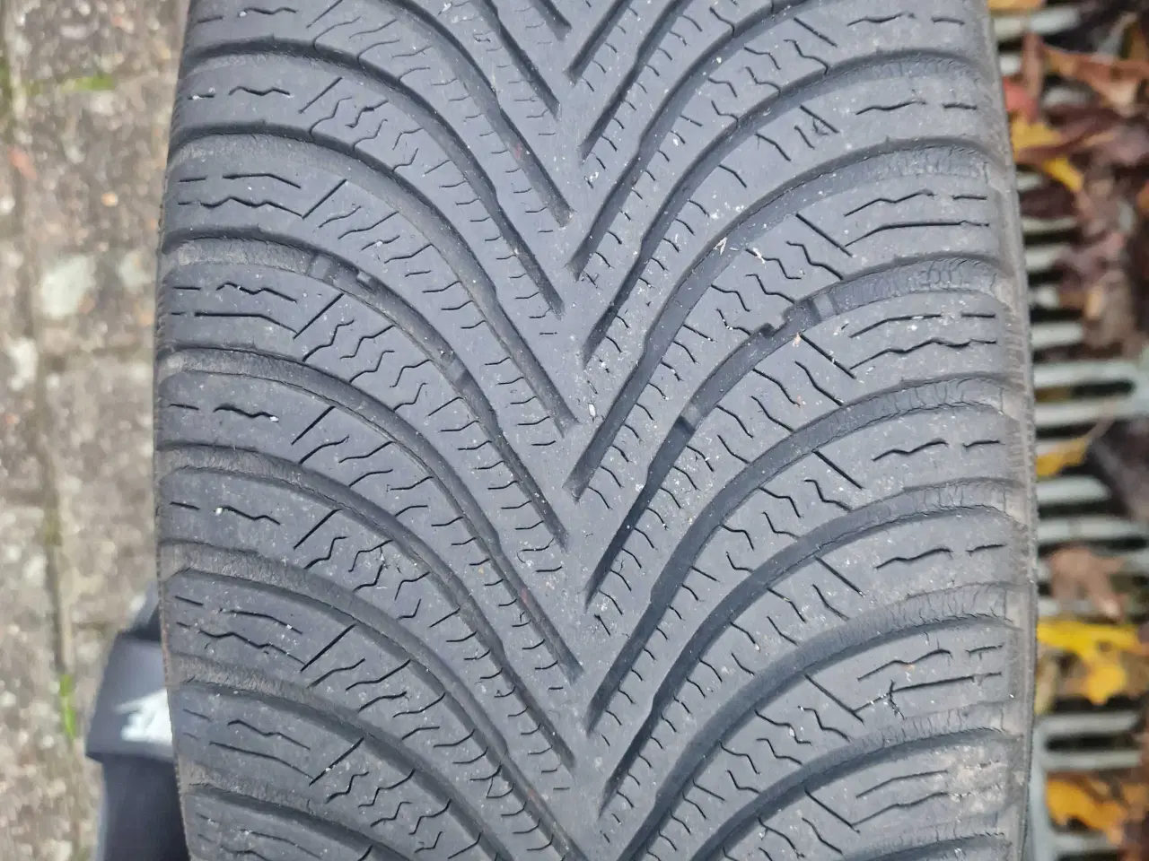 Billede 12 - Orginal ford alufælg med Michelin Alpin 5 vinterdæ