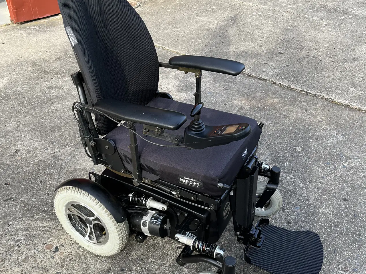 Billede 2 - Kørestol type TA iQ RWD