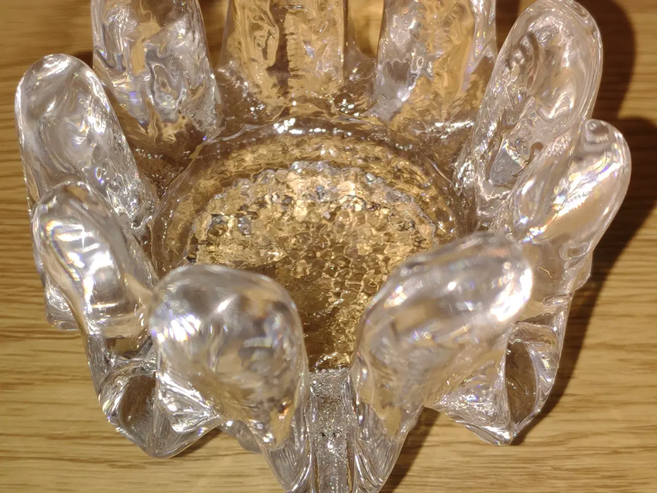 Billede 2 - Flot Kosta Boda Sunflower lysestage