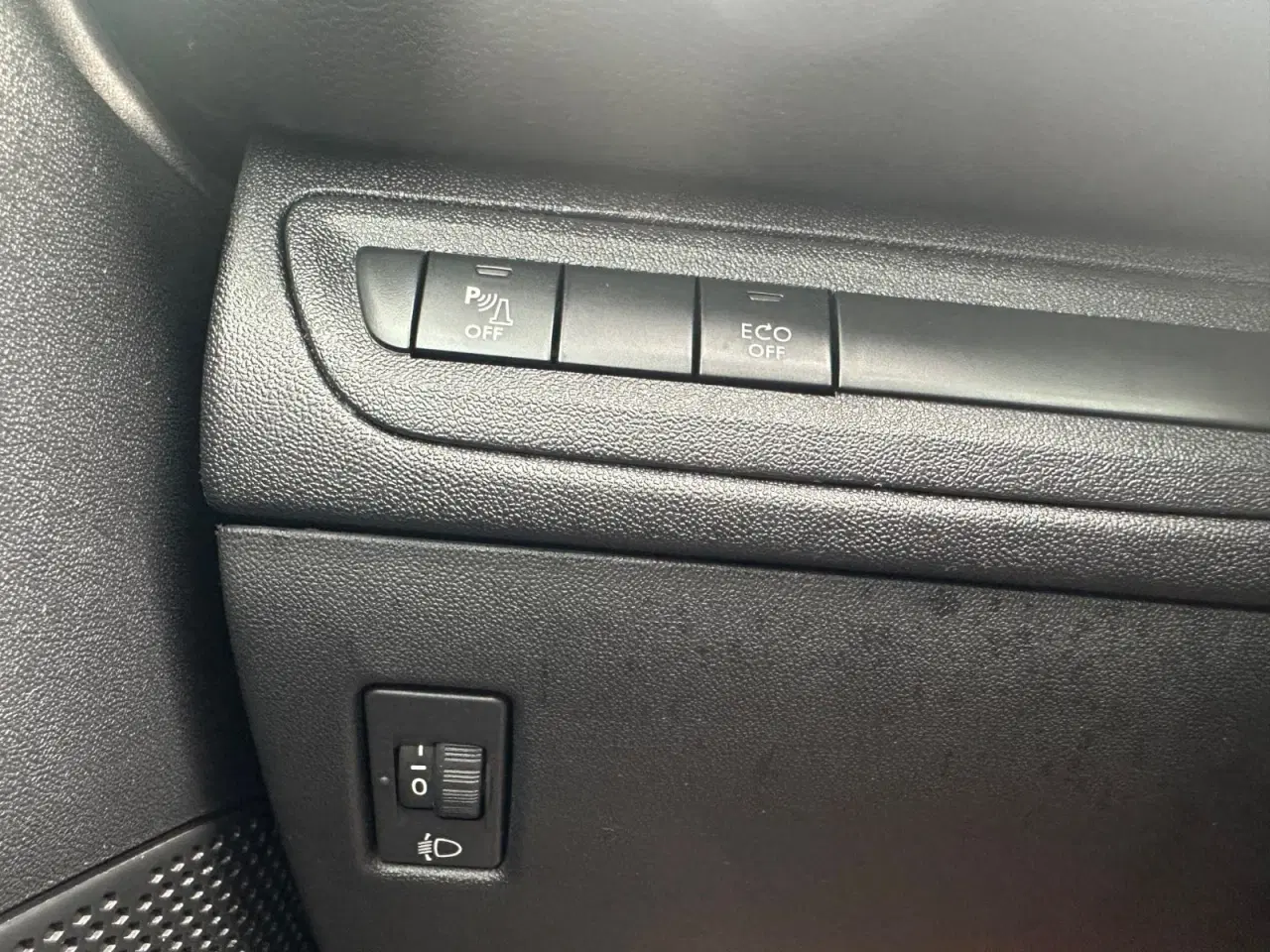 Billede 24 - Peugeot 208 1,2 PureTech 82 Signature Sky