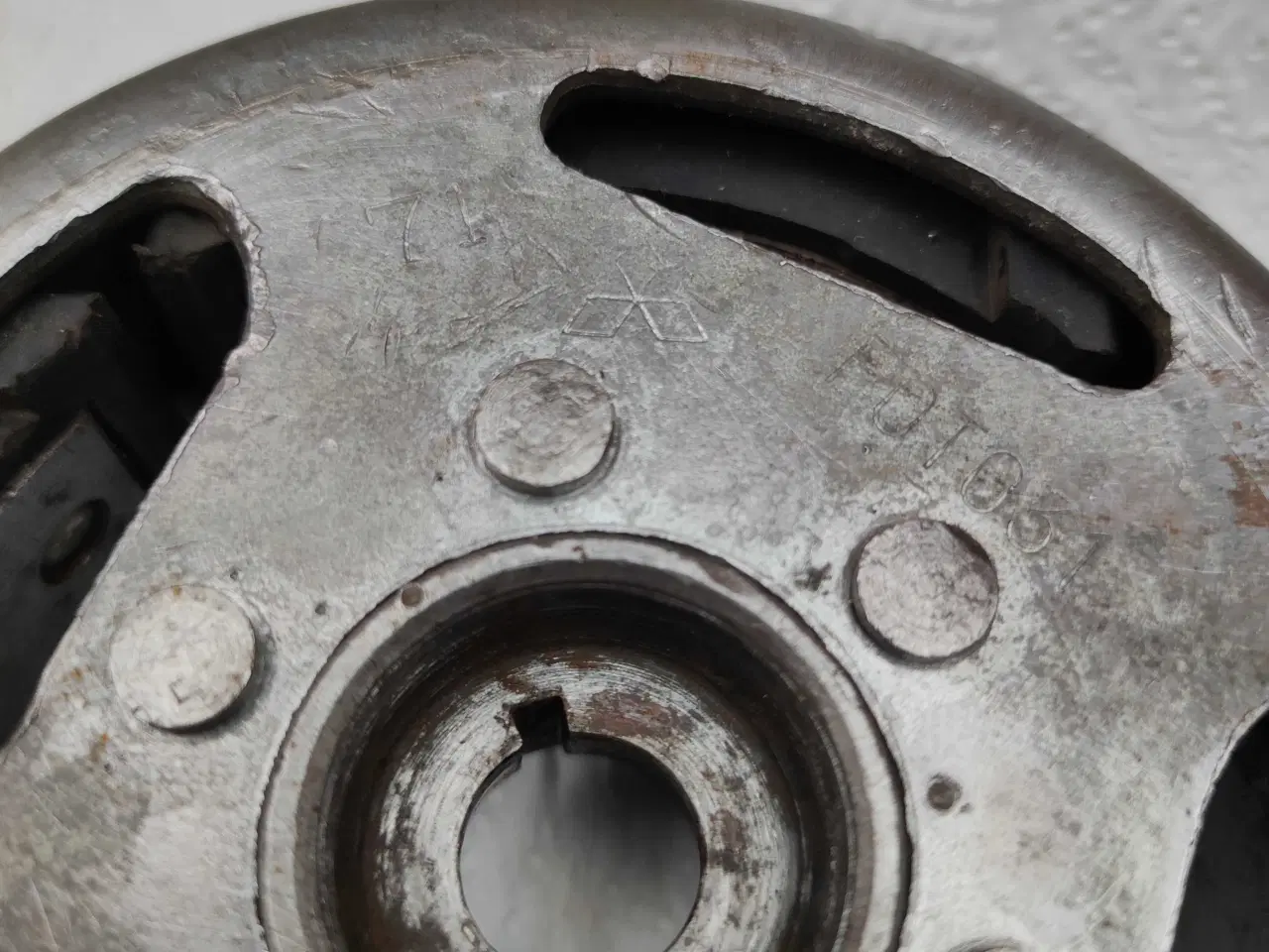 Billede 4 - Yamaha svinghjul 