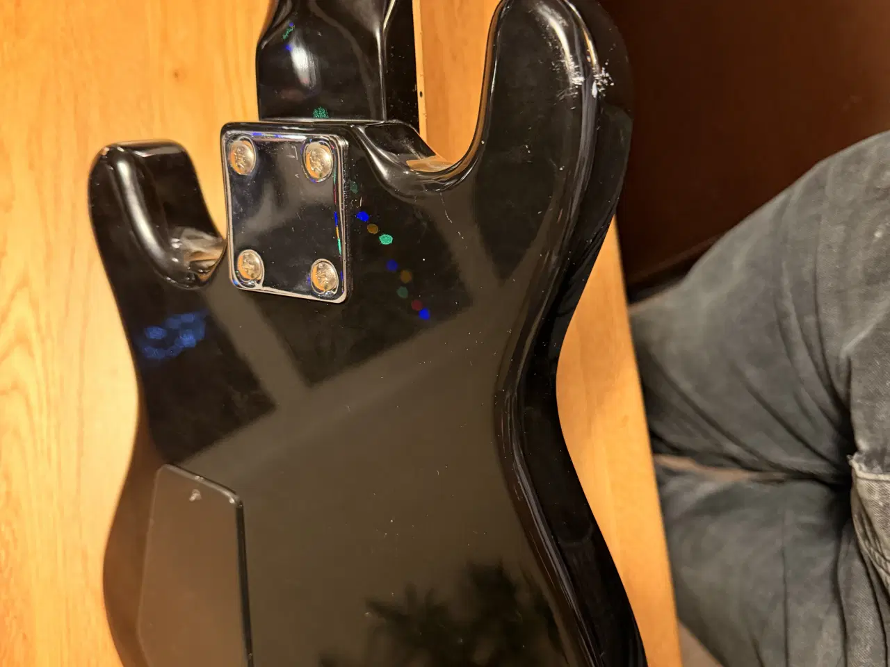 Billede 4 - Elguitar med indbygget højtaler til børn 80cm