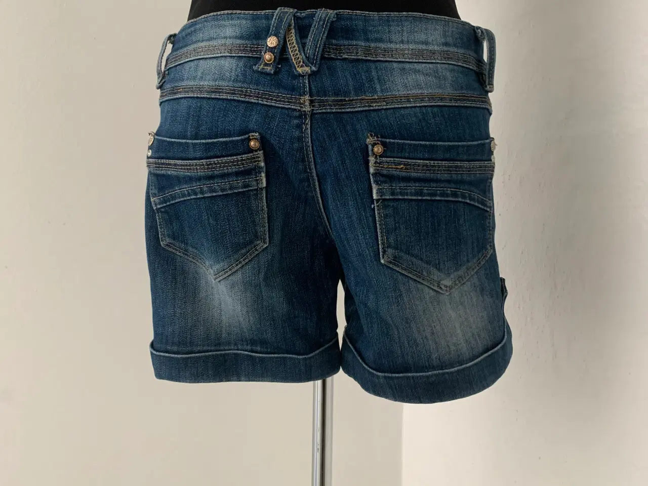 Billede 4 - Shorts str.38