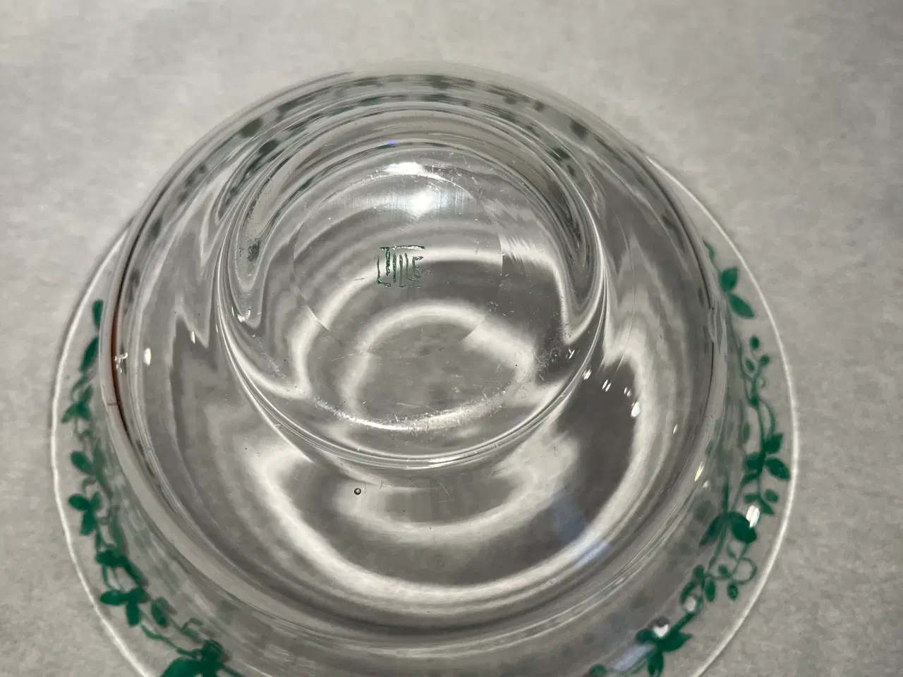 Billede 3 - Lille Glasskål med grønne blade mønster