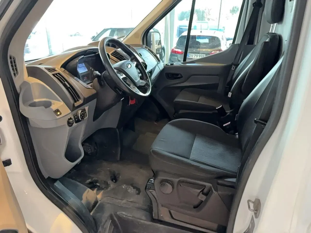 Billede 8 - Ford Transit 350 L2H2 2,2 TDCi Trend FWD 155HK Van 6g
