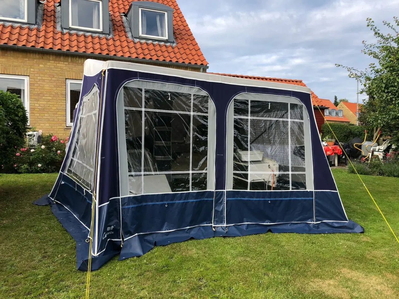 Billede 1 - Velholdt Camplet 2012