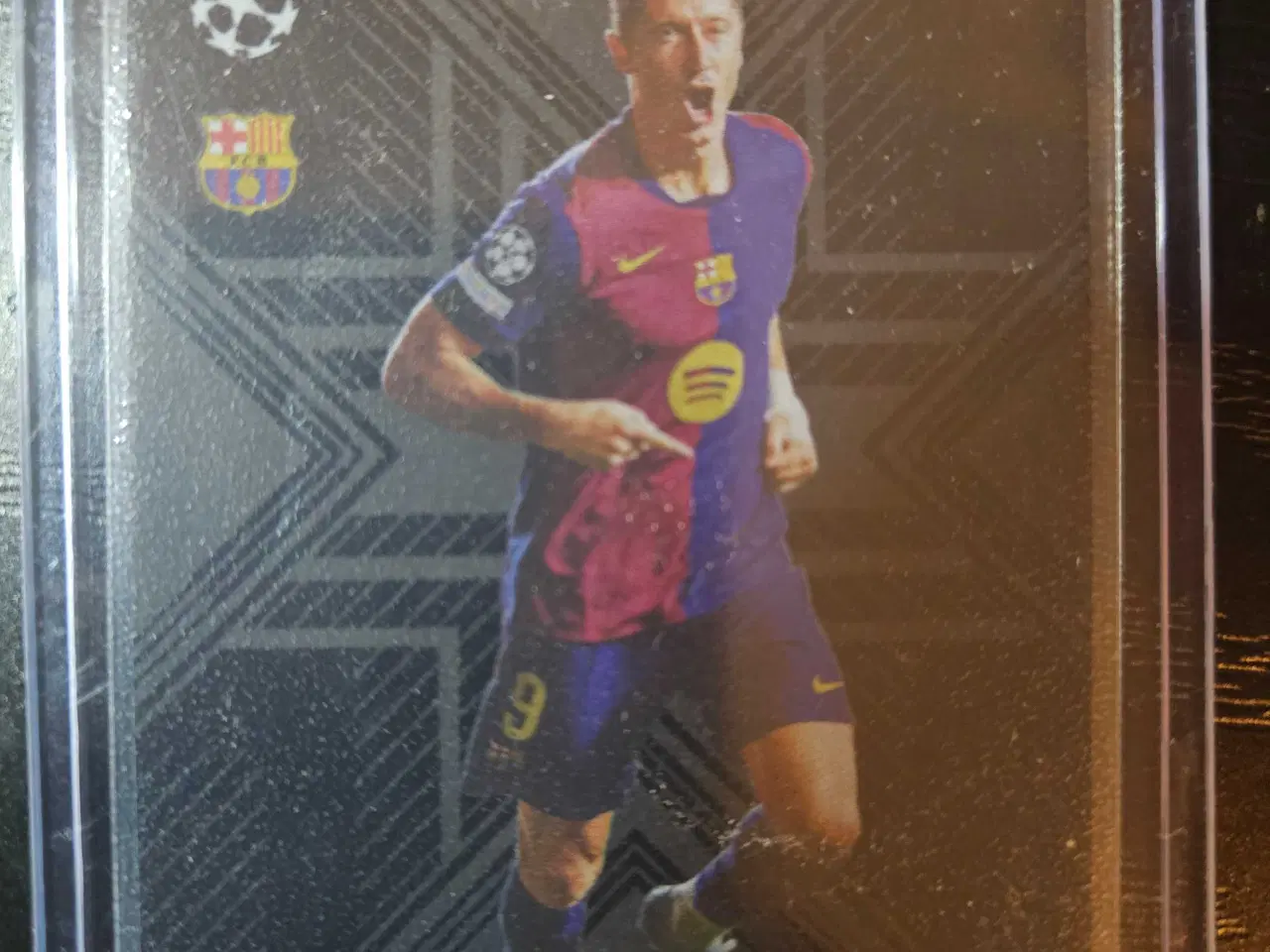 Billede 1 - Robert Lewandowski Black Edge Edition Fodboldkort 