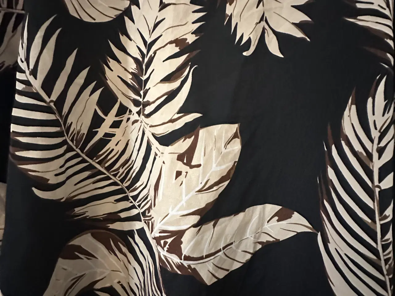 Billede 8 - Smuk bluse fra Emery Rose str. 3 XL