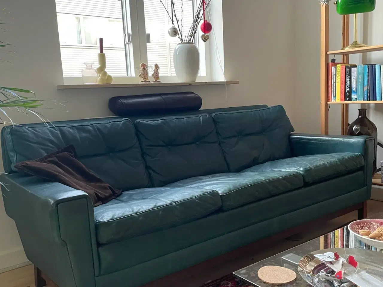 Billede 1 - Retro lædersofa og stol i petroleumsblå