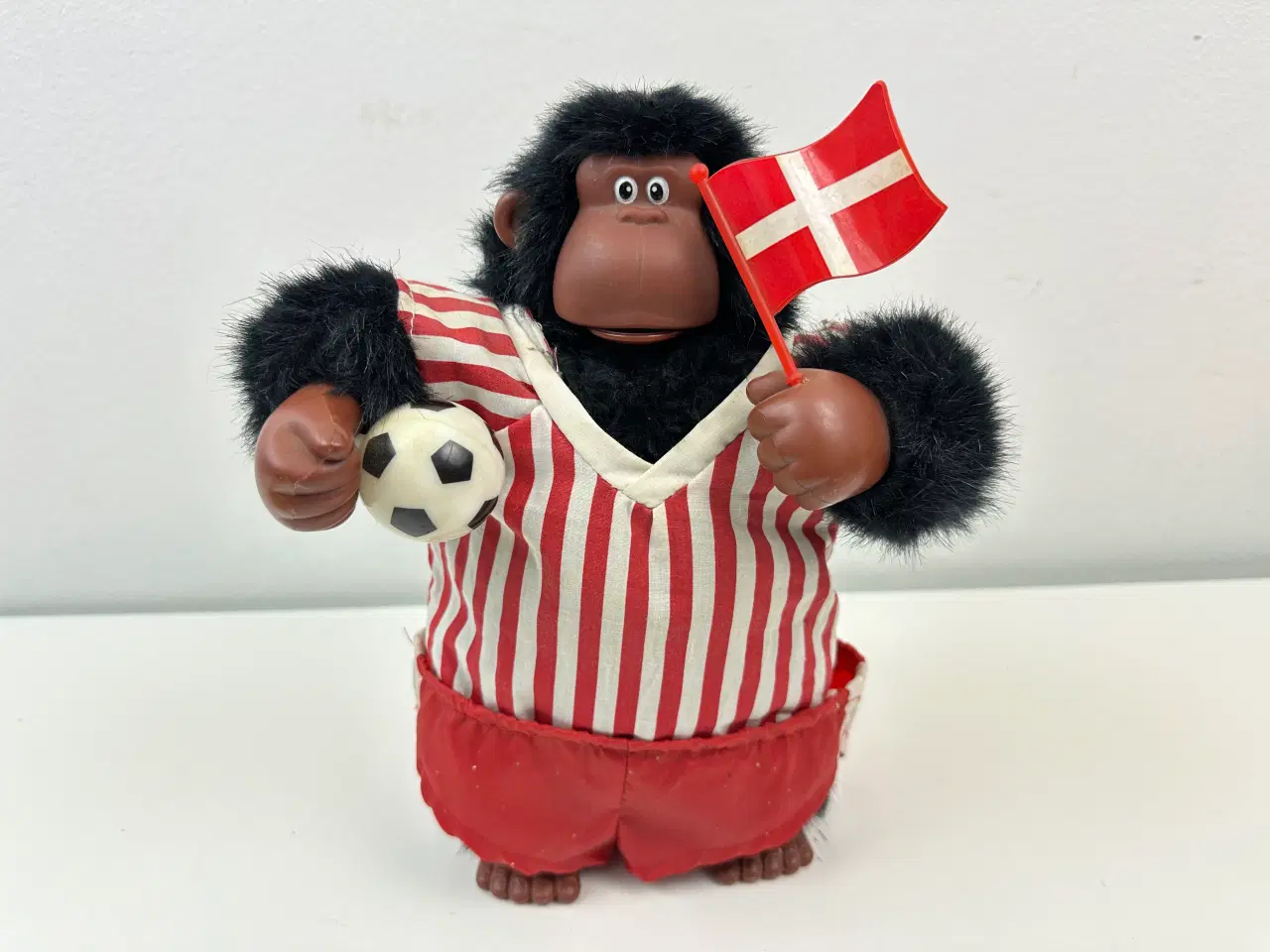 Billede 1 - VM 1998, Magogo Gorilla, Danmark