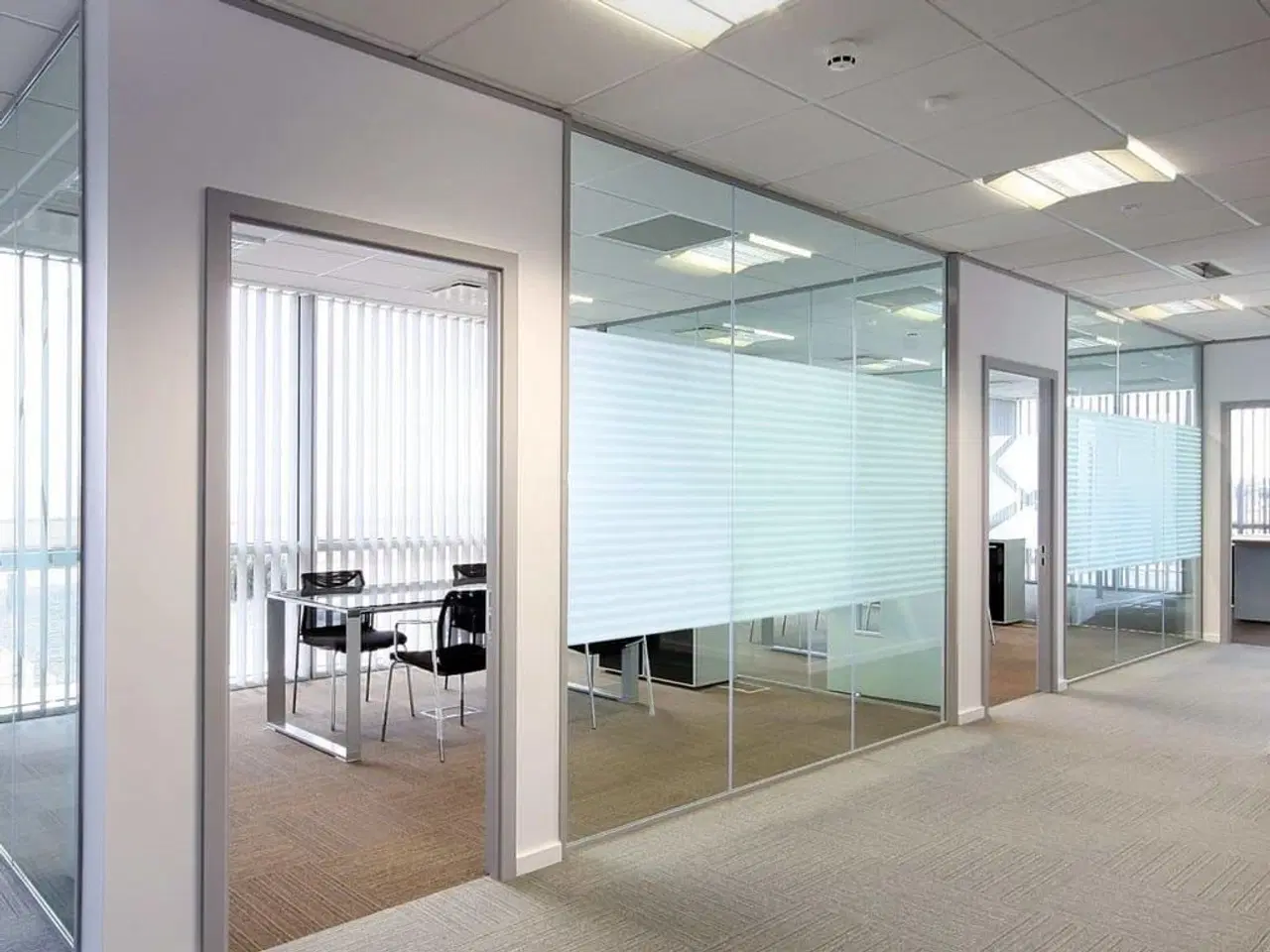 Billede 5 - Vinduesfolie 0,9x5 m stribet PVC matteret