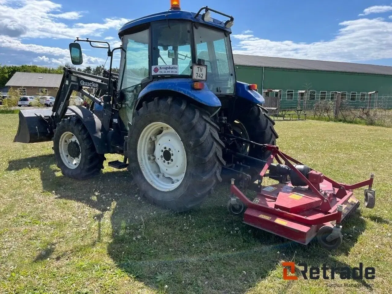 Billede 4 - New Holland TD90D med frontlæsser og græsklipper.