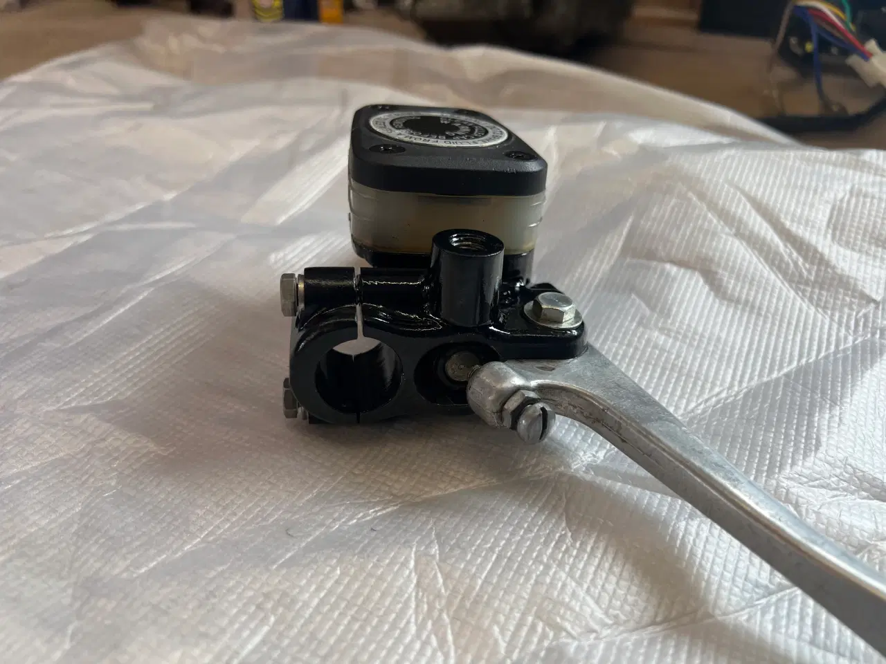 Billede 3 - Yamaha FS1 original mastercylinder/bremsepumpe