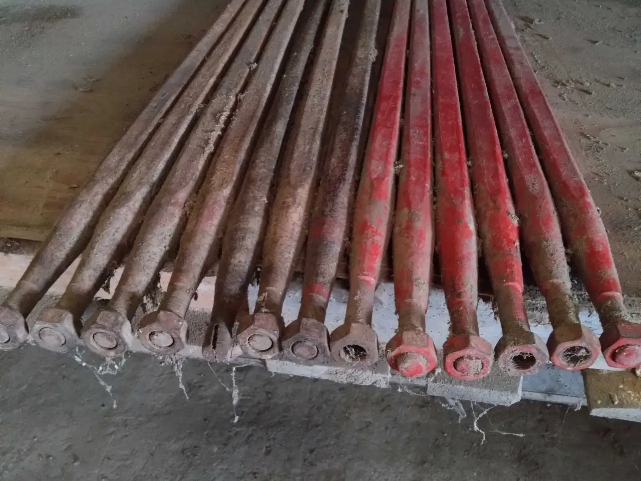 Billede 2 - Horn til halmspyd eller skovl