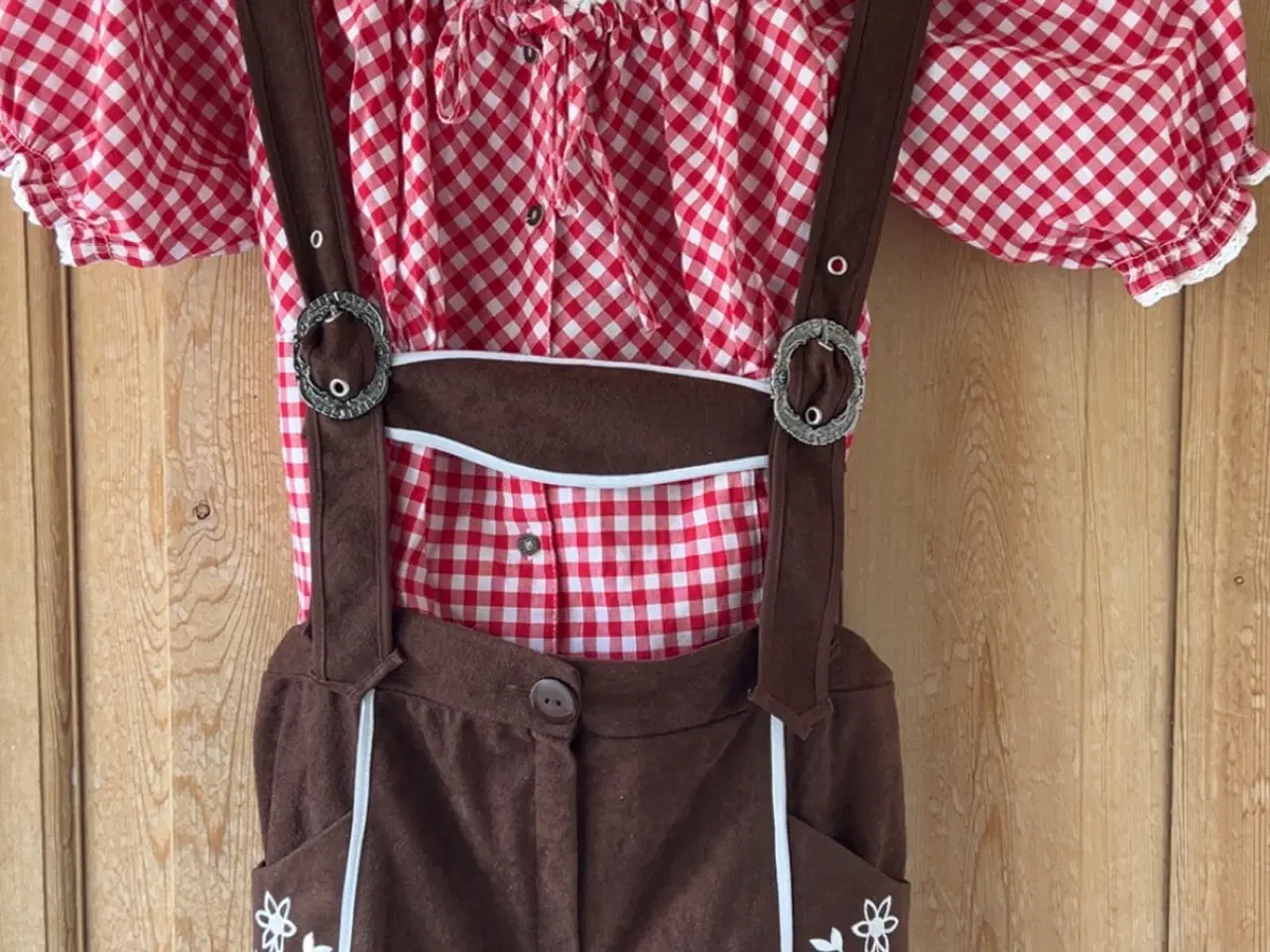 Billede 1 - Tyroler outfit